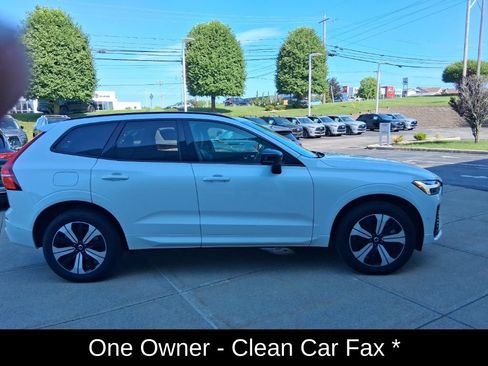 Used 2025 Volvo XC60 T8 Plus w/ Climate Package AWD/4WD image 2