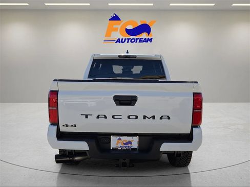 New 2025 Toyota Tacoma TRD Sport image 4