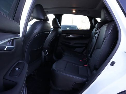 Certified 2022 INFINITI QX50 Luxe image 18