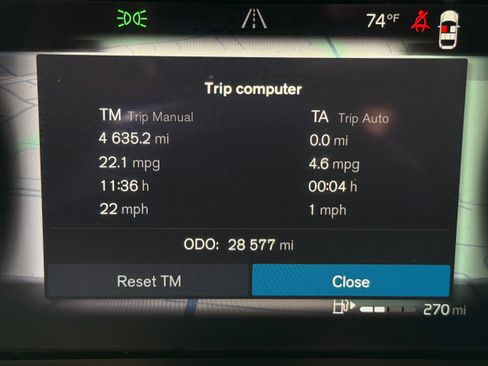 Used 2023 Volvo XC60 B5 Plus w/ Climate Package image 18