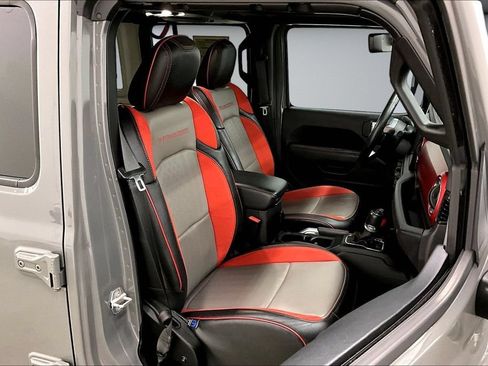 Used 2019 Jeep Wrangler Unlimited Rubicon AWD/4WD image 30