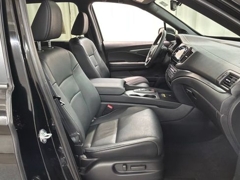 Used 2025 Honda Passport EX-L image 30