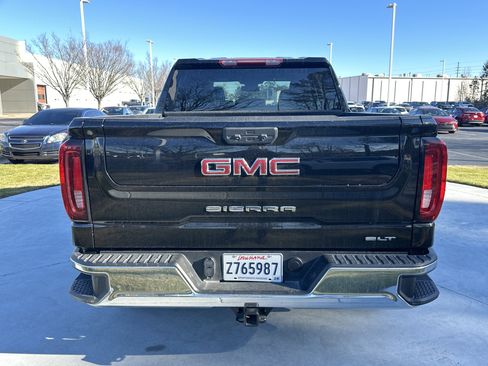 Used 2025 GMC Sierra 1500 SLT image 9