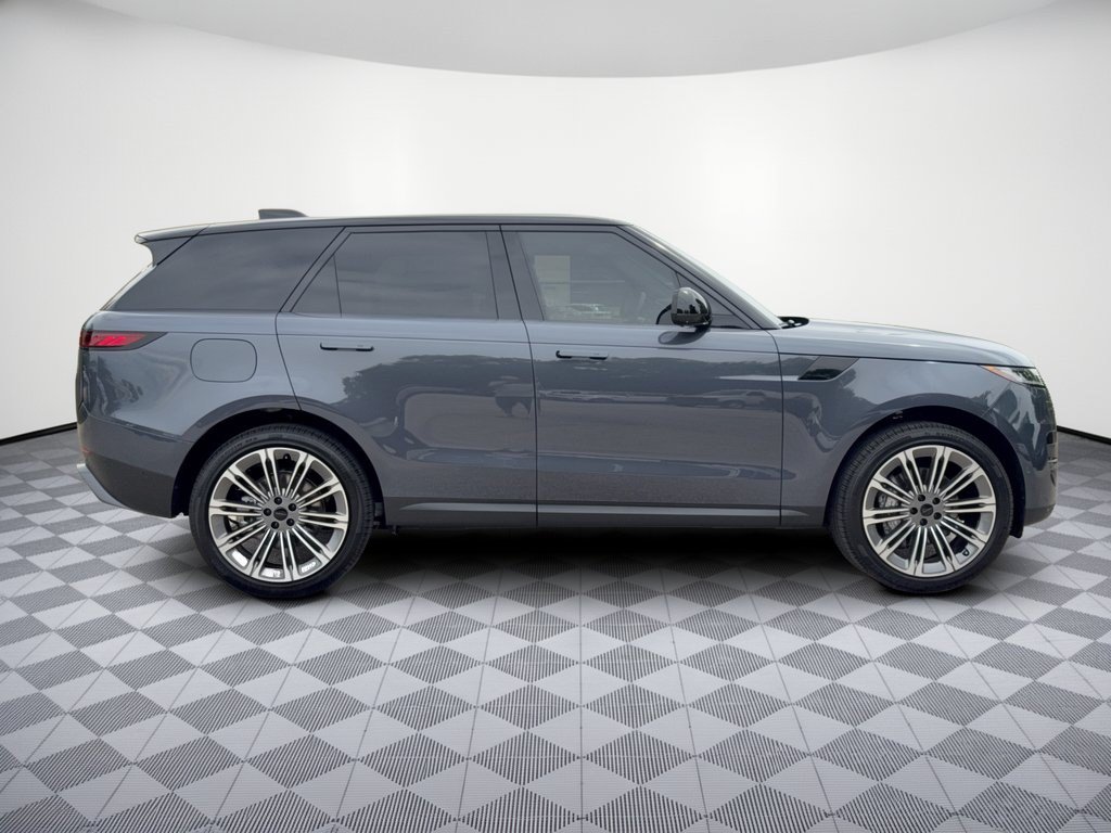New 2026 Land Rover Range Rover Sport SE AWD/4WD image 8