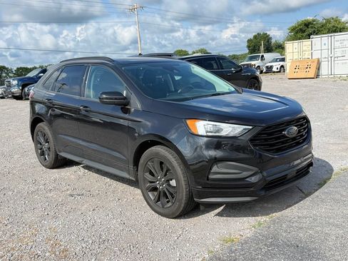 Used 2024 Ford Edge SE w/ Black Appearance Package AWD/4WD image 25