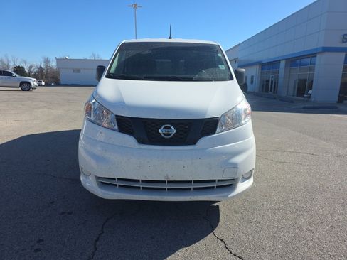Used 2021 Nissan NV200 S w/ Back Door Glass Package image 2