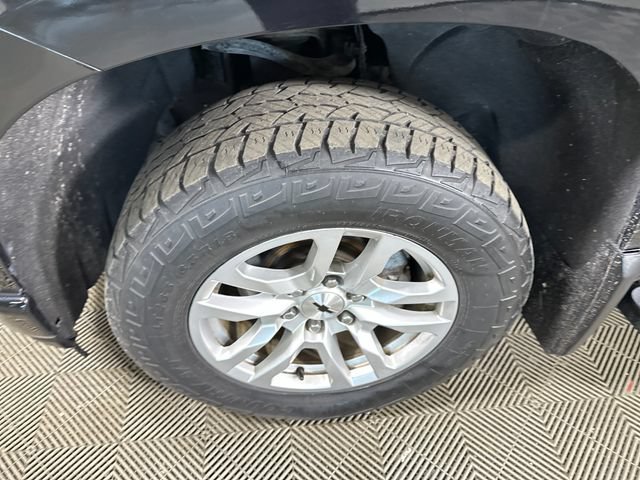 Used 2022 Chevrolet Silverado 1500 RST w/ Z71 Off-Road Package AWD/4WD image 11