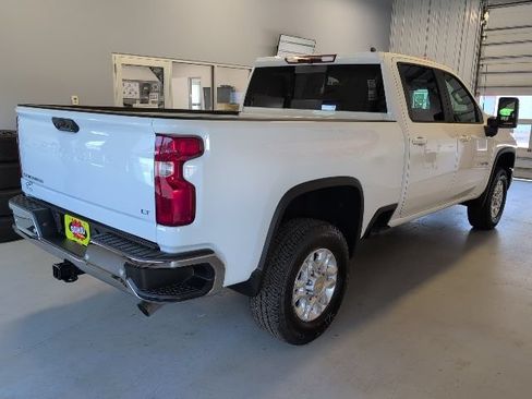 New 2026 Chevrolet Silverado 3500 LT w/ All Star Edition AWD/4WD image 4