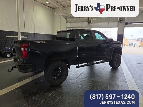 Used 2023 Chevrolet Silverado 1500 Custom Trail Boss w/ LPO, Dark Essentials Package image 7