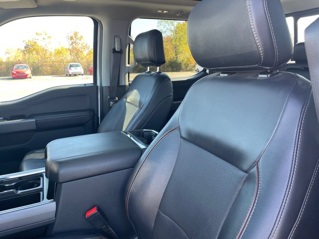 Used 2023 Ford F350 Lariat w/ Lariat Ultimate Package AWD/4WD image 6