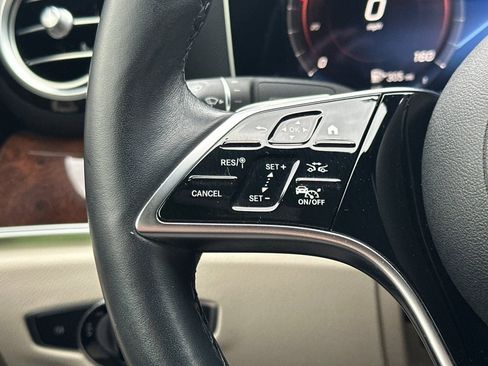 Used 2022 Mercedes-Benz E 350 Sedan image 30