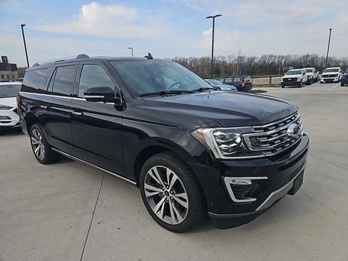 Used 2020 Ford Expedition Max Limited w/ Equipment Group 302A AWD/4WD image 3