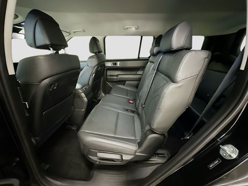 Used 2025 Hyundai Santa Fe SEL image 29