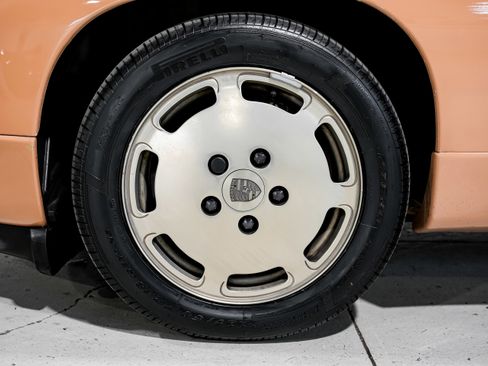 Used 1987 Porsche 928 S4 image 51