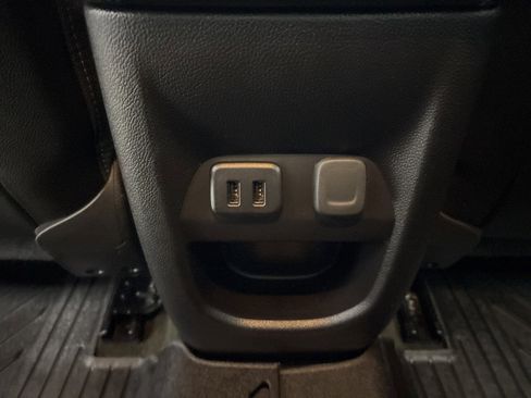 Used 2018 GMC Canyon SLT w/ Driver Alert Package image 28