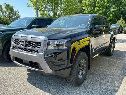New 2026 Nissan Frontier SV w/ SV Convenience Package