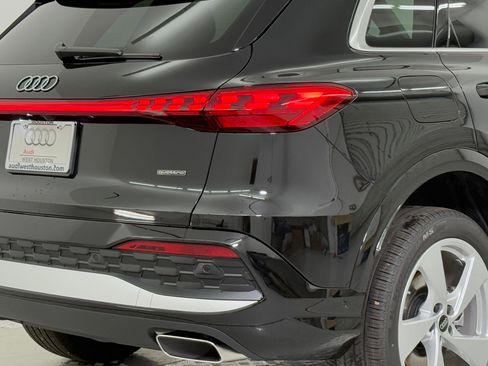 New 2025 Audi Q5 Premium Plus image 12