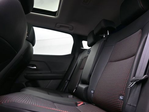 New 2026 Nissan Kicks SR w/ SR Premium Package FWD image 12