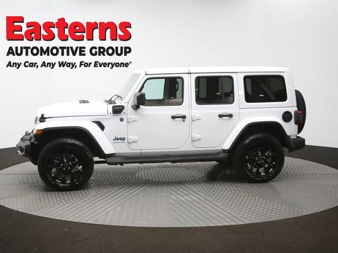Used 2025 Jeep Wrangler Unlimited Sahara image 59