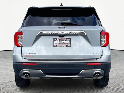 Certified 2023 Ford Explorer Limited AWD/4WD image 4