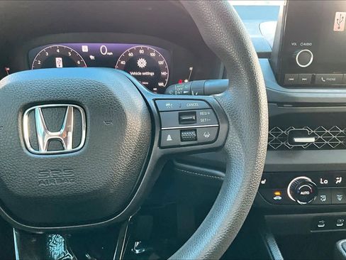 Used 2024 Honda Accord EX image 25