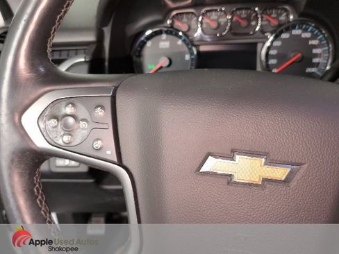 Used 2016 Chevrolet Suburban LTZ image 32