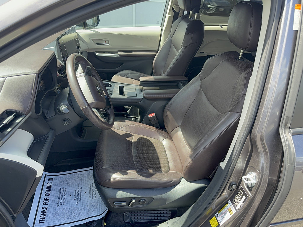 Certified 2023 Toyota Sienna Platinum AWD/4WD image 9
