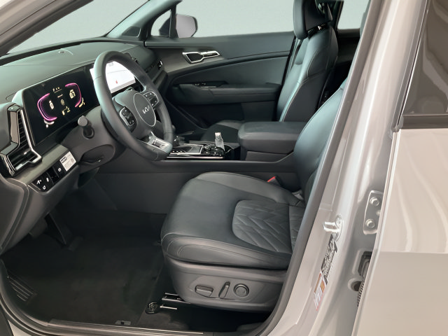 Used 2025 Kia Sportage X-Line w/ Premium Package AWD/4WD image 9