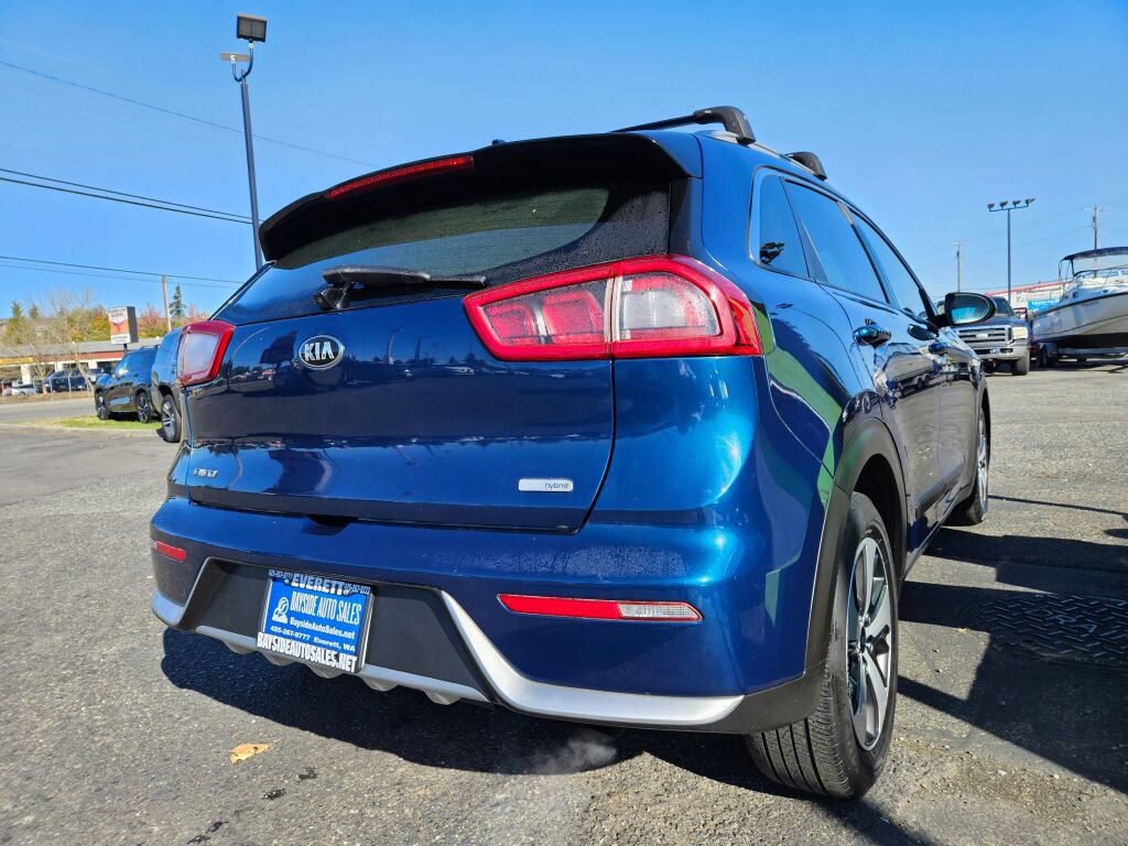 Used 2017 Kia Niro LX FWD image 5