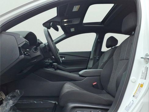 Used 2024 Honda Accord Sport image 14