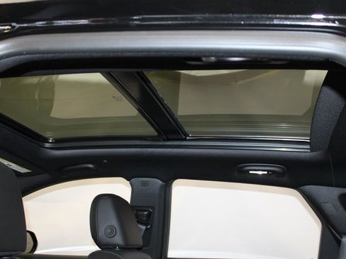 New 2025 Cadillac XT5 Premium Luxury w/ Technology Package image 9