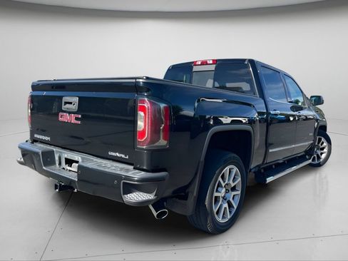 Used 2017 GMC Sierra 1500 Denali AWD/4WD image 5
