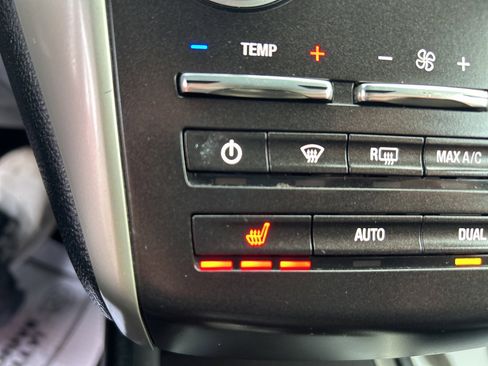 Used 2017 Lincoln MKC Premiere image 28