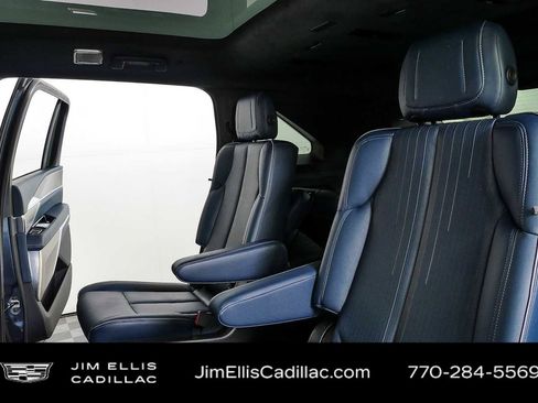Certified 2025 Cadillac Escalade IQ Luxury 2 w/ LPO, Premium Carpet Package AWD/4WD image 21