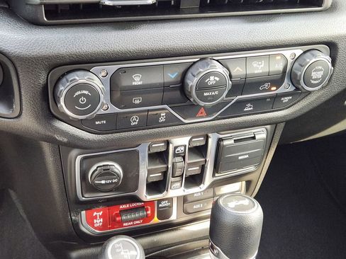 New 2026 Jeep Wrangler Unlimited Sport AWD/4WD image 14