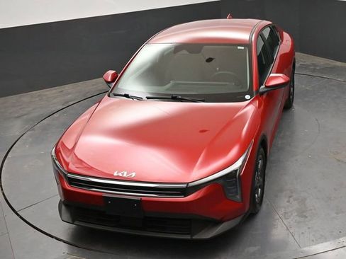 Used 2025 Kia K4 FWD image 19