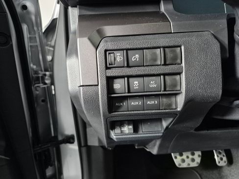 New 2026 Toyota Tacoma SR5 image 17