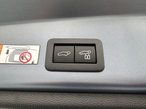 New 2026 Toyota Corolla Cross XLE image 8