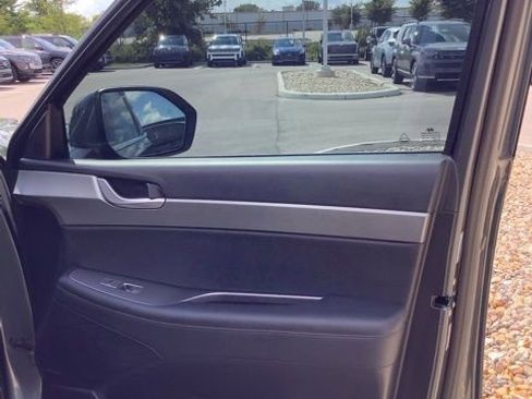 Used 2023 Hyundai Palisade SEL image 24