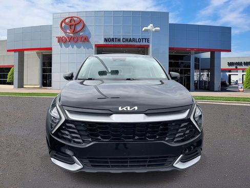 Used 2023 Kia Sportage EX FWD image 8