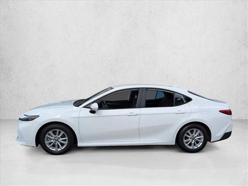 Used 2025 Toyota Camry LE FWD image 9