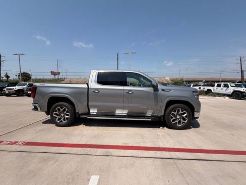 Used 2024 GMC Sierra 1500 SLT AWD/4WD image 2