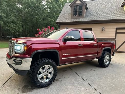Used 2017 GMC Sierra 1500 SLT AWD/4WD image 12