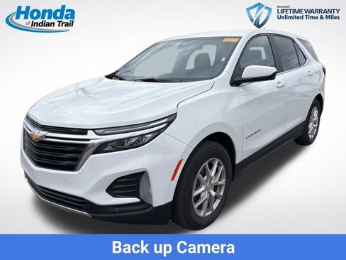 Used 2024 Chevrolet Equinox LT image 1