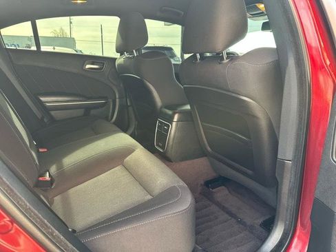 Used 2017 Dodge Charger R/T Scat Pack w/ Beats Audio Group image 5