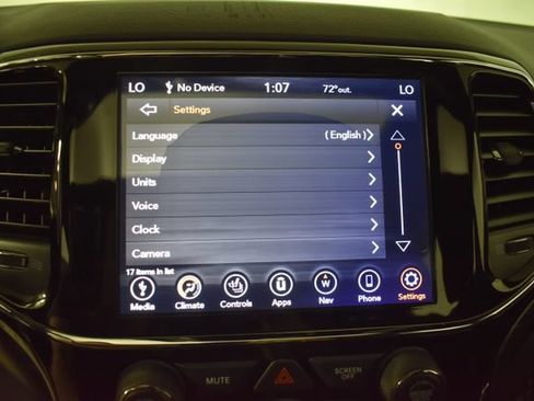 Used 2019 Jeep Grand Cherokee Altitude AWD/4WD image 25