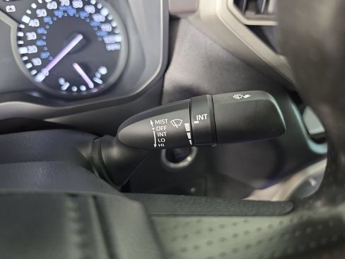 Used 2023 Toyota Tundra SR5 w/ SR5 Convenience Package AWD/4WD image 16
