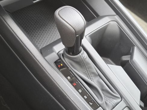 Used 2025 Honda Accord SE image 29