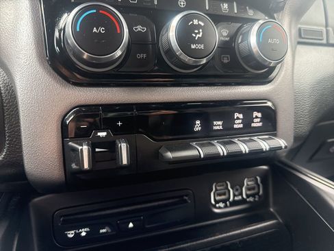 Used 2019 RAM 1500 Sport w/ Advanced Safety Group image 30