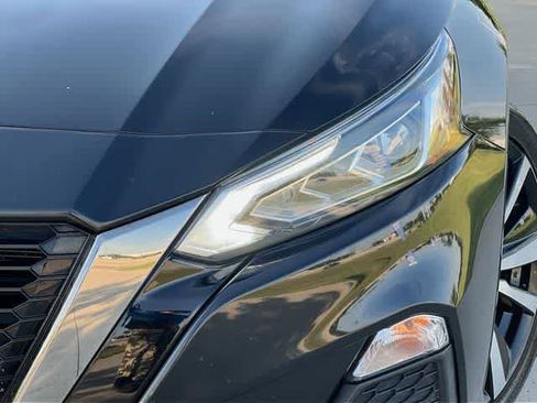 Used 2021 Nissan Altima 2.5 SR FWD image 24